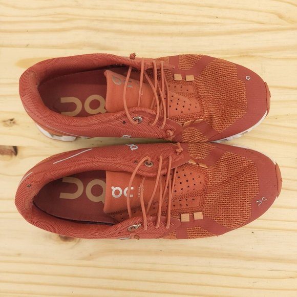 On Cloud Women's Running Shoes Sz 7.5 Athletic Sneakers Trainers - Picture 3 of 10